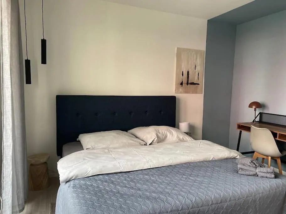 kontakty Schoene Wohnung In Ehrenfeld